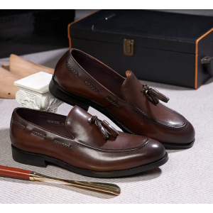 Classic Men's Genuine Leather Tassel Loafers Handmade Slip-On Casual Shoes Comfortable for Office Wedding Dressing Daily Wear